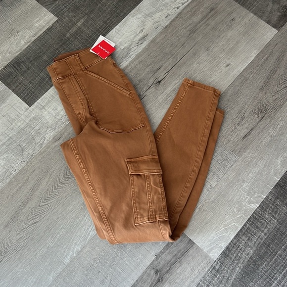 •nwt Spanx high rise cargo pants honeycomb glow women XS Small camouflage - Picture 3 of 8
